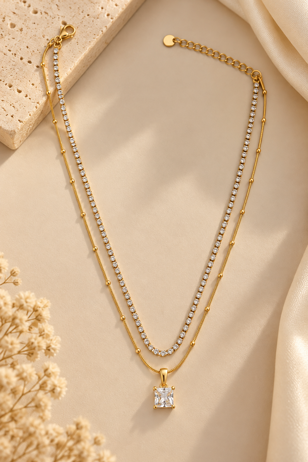 Golden Solitaire Square Pendant Necklace – Anti-Tarnish Stainless Steel