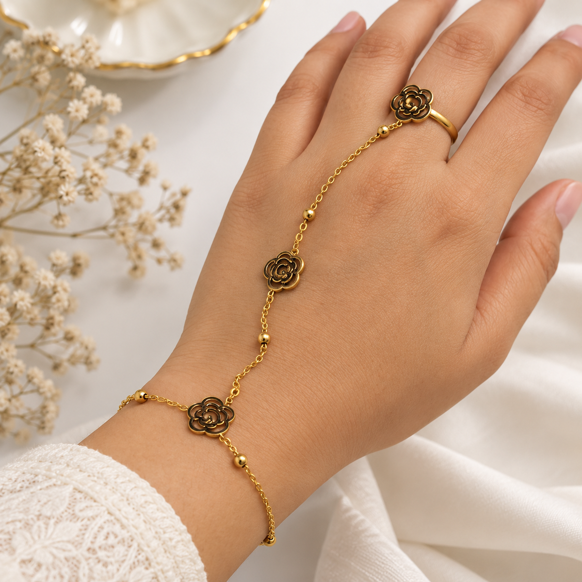 Gold-Tone Rose Hand Chain Bracelet – Elegant Floral Haath Phool