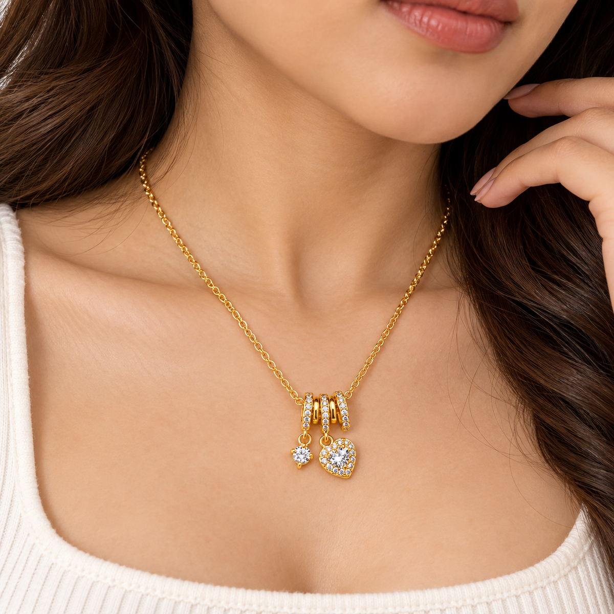 Gold-Tone Heart Crystal Pendant Necklace – Elegant Statement Necklace