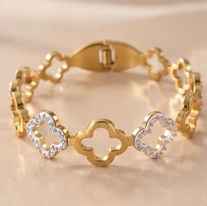 Gold-Tone Clover Crystal Link Bracelet – Elegant Statement Bangle