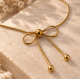 Gold-Tone Bow Lariat Necklace – Elegant Adjustable Statement Necklace