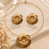 Gold-Tone Floral Statement Necklace & Earrings Set – Pearl Center