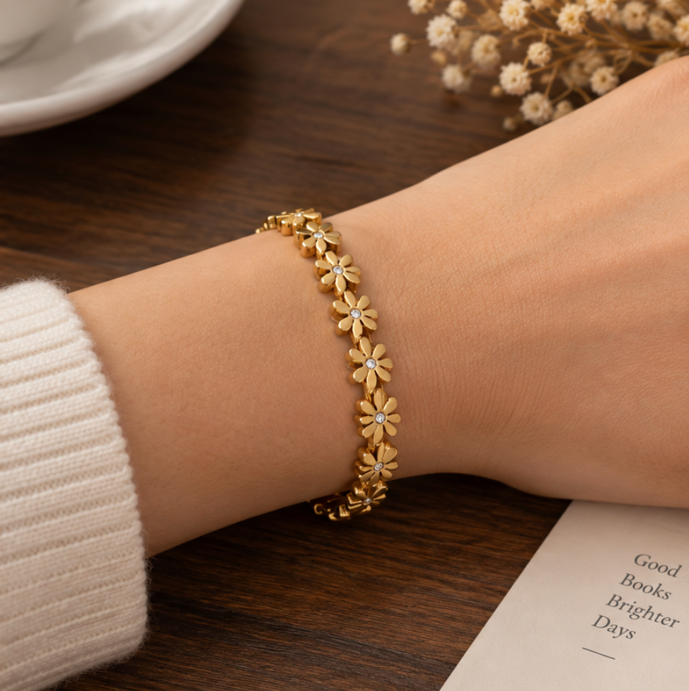 Gold Floral Bracelet for Women – Anti-Tarnish