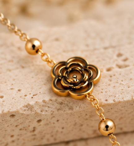 Gold-Tone Rose Hand Chain Bracelet – Elegant Floral Haath Phool